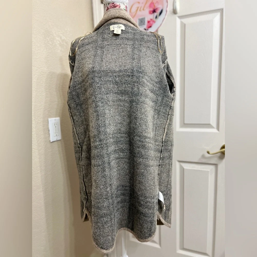 Jessica Simpson Tan and Black Plaid Cardigan